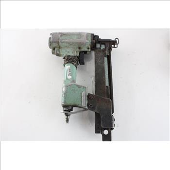 NuMax Pneumatic Framing Nailer