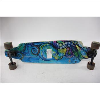 Octopus Print Skateboard