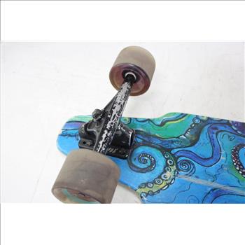 Octopus Print Skateboard
