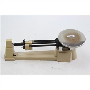 Ohaus Triple Beam Balance 700 Series 2610g Scale