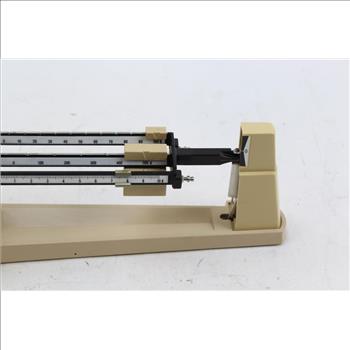Ohaus Triple Beam Balance 700 Series 2610g Scale