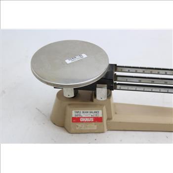 Ohaus Triple Beam Balance 700 Series 2610g Scale