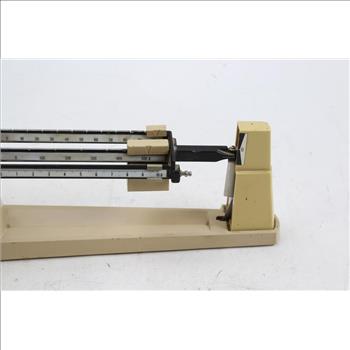 Ohaus Triple Beam Balance 700 Series 2610g Scale