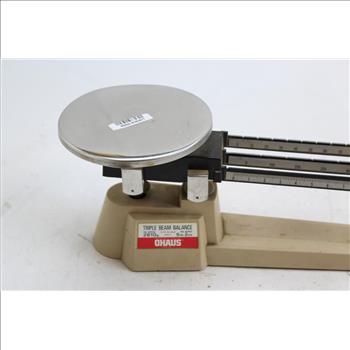 Ohaus Triple Beam Balance 700 Series 2610g Scale