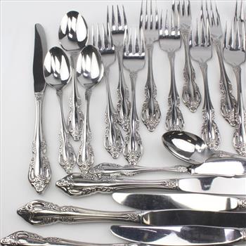 Oneida Stainless Steel Flatware, 26 Pieces