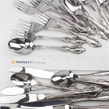 Oneida Stainless Steel Flatware, 26 Pieces