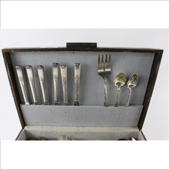 Oneida W.M. Rogers AA Heavy Flatware Set