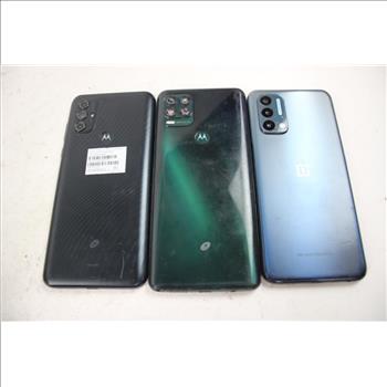 OnePlus And Motorola Cell Phone Lot, 3 Pieces, Sold For Parts