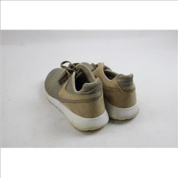 Onn Powerbank, Bag With Cap, And Nike Roshe Tiempo Men's 10.5 Shoes, 3 Pieces