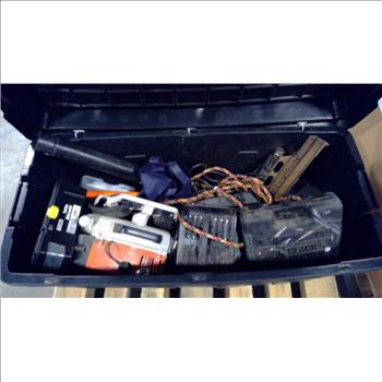 Pallet Of 64 Gal Commander XLL Tool Box