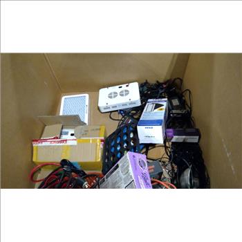 Pallet Of Astergrow Growlights And More 10+ Pieces