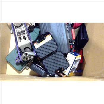 Pallet Of Car Jack And More 10+ Pieces