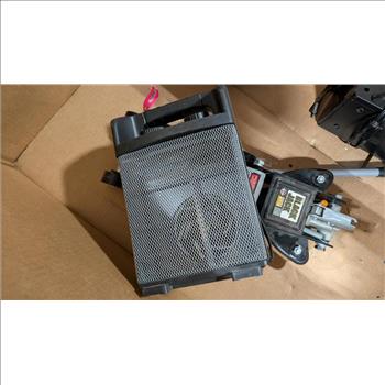 Pallet Of Car Jack Nd More 5 Pieces