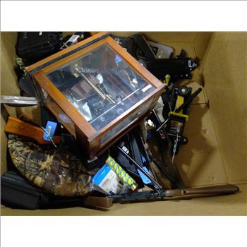 Pallet Of Carjacks And More 10+ Pieces