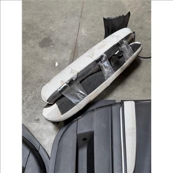 Pallet Of Chrysler 300S Car Seats And Panels