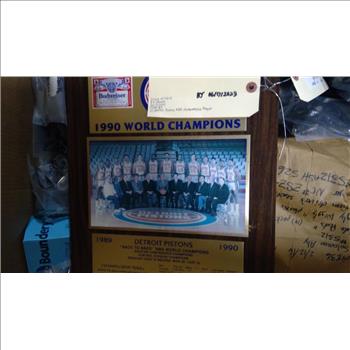 Pallet Of Modern Twist LED Fountain And More, 3+ Pieces