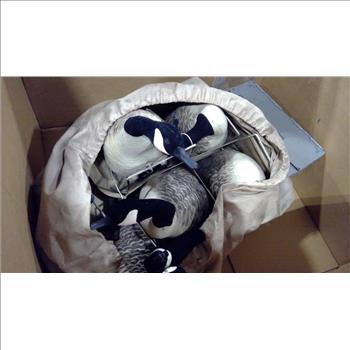 Pallet Of Outdoor Geese Decorations 5+ Pieces