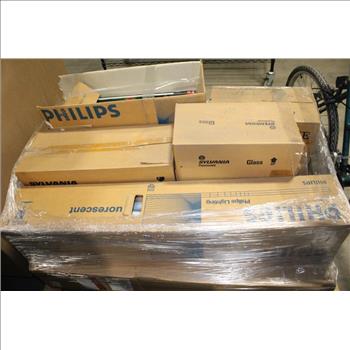 Pallet Of Philips And Sylvania Light Bulbs 5+ Pieces