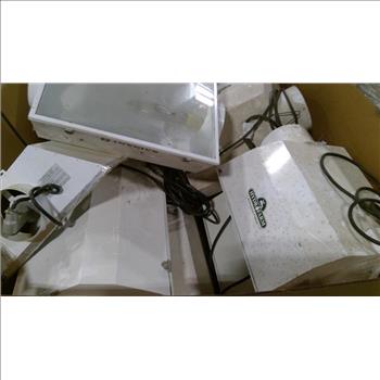 Pallet Of Reflectors 5+ Pieces