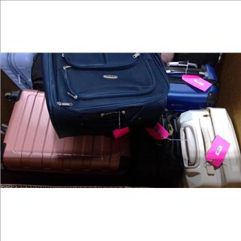 Pallet Of Suitcases 10+ Pieces