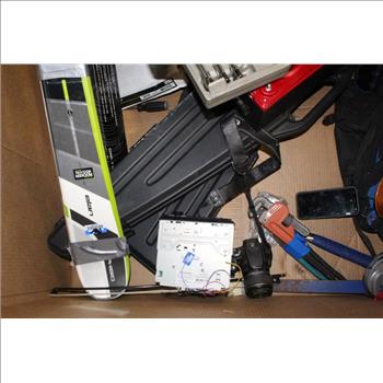 Pallet With DSLR Camera And More, 10+ Pieces