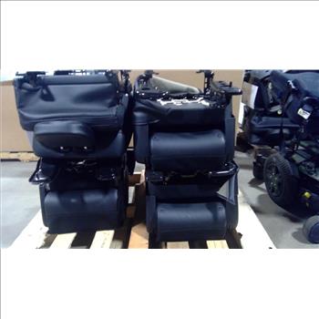 Pallet With Folding Car Seats, 4 Pieces