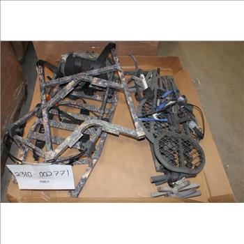 Pallet With Hunting Stands, 2 Pieces