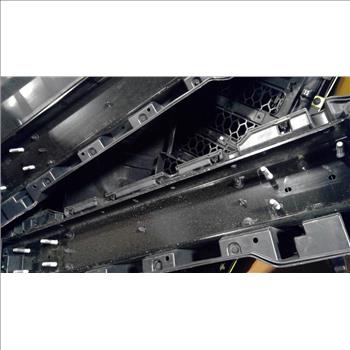 Pallet With Jeep Parts And More, 4+ Pieces