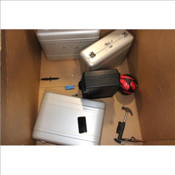 Pallet With Locking Cases, Knives & More, 10+ Pieces