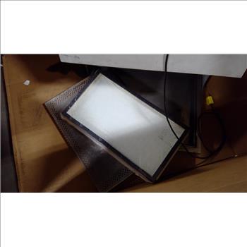 Pallet With Misonix WS-6 Downflow Workstation