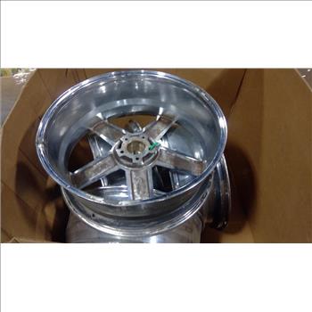 Pallet With Sik Chrome IROC Rims, 4 Pieces