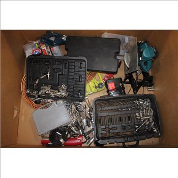 Pallet With Tools, 25+ Pieces