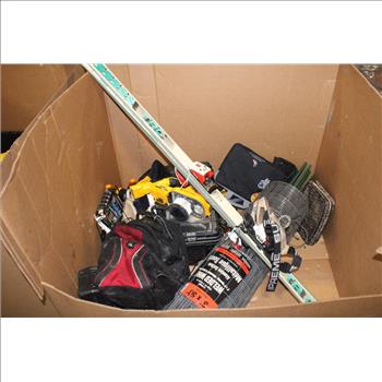 Pallet With Welded Wire, Tools & More, 20+ Pieces