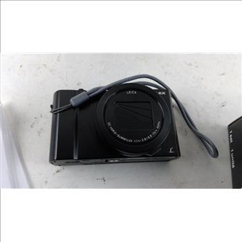 Panasonic DMC-LX10 Digital Camera
