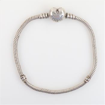 Pandora Moments Sterling Silver Heart Clasp Bracelet