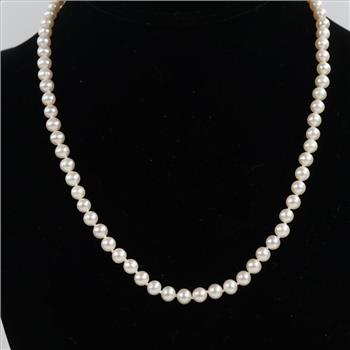 Pearl Necklace With 14kt Gold Clasp