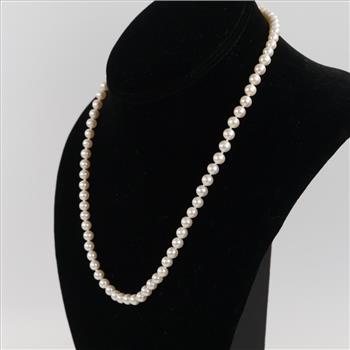 Pearl Necklace With 14kt Gold Clasp