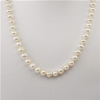 Pearl Sterling Silver Clasp Necklace