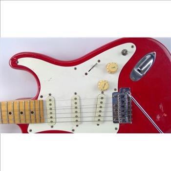 Peavey Predator Electric Guitar, Red