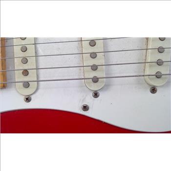 Peavey Predator Electric Guitar, Red