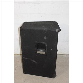 Peavy Speaker Cabinet