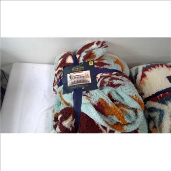 Pendleton Queen Blankets, 2 Pieces