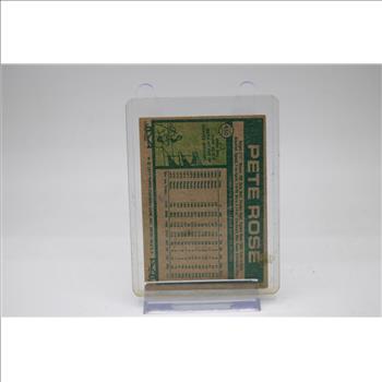 Pete Rose 3rd Base 1977 Topps Card In Plastic