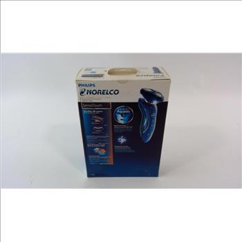 Philips Norelco SensoTouch Electric Razor
