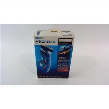 Philips Norelco SensoTouch Electric Razor