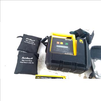 Physio-Control Lifepak 500 AED W/ Batteries