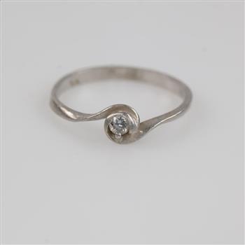 Platinum Diamond Ring