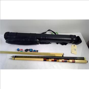 Pool Cues With Case, 2 Pieces