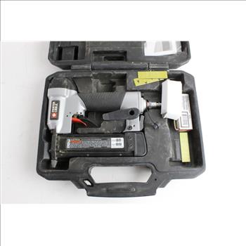 Porter Cable Pneumatic Nail Gun