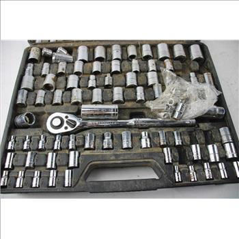 Powerbuilt Wrench And Socket Set
